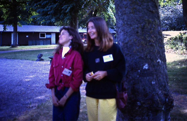 Cannie och Sara Möller på skivarlägret i Sjölunda 1992